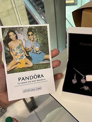 Dəstə daxildir: Boyunbağı, Pandora, 925 Əyar