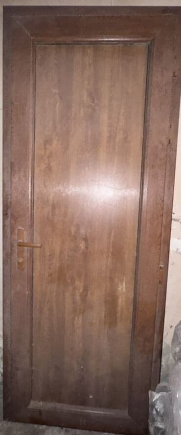 Taxta interyer qapısı - Material: ağac (taxta). - Rəng və tekstura lalafo.az -da Taxta interyer qapısı - Material: ağac (taxta). - Rəng və tekstura