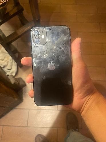 IPhone 11, 64 GB, Qara