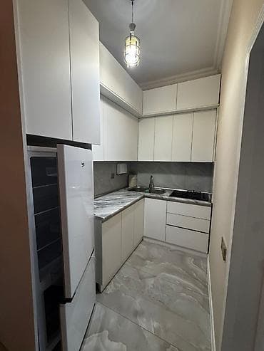 kira: Nizami rayonu, Qara Qarayev metrosunun yaxınlığı, yeni tikili, 12 — 8