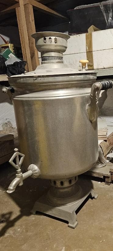 ev dekorları: 40 litirlik rusun qedimi simavarı — 1