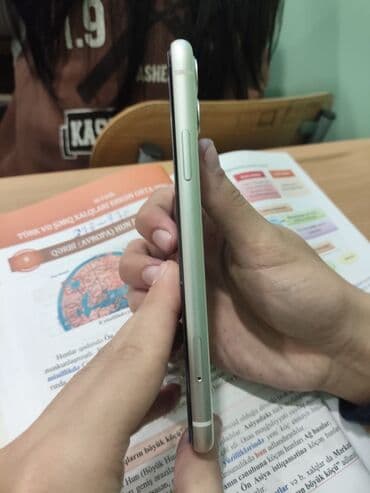 iphone 11 en ucuz qiymeti: IPhone 11, 64 GB, Ağ, Face ID — 5