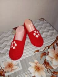 детские шерстяные шапки: Toxunma corab satılır Kim İstəsə sifariş verə bilər Əlimizdə hazır — 1