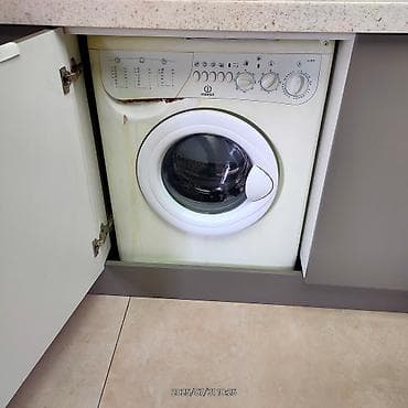 islenmis paltaryuyan: Paltaryuyan maşın Indesit, 6 kq, İşlənmiş, Qurutmasız, Ünvandan götürmə — 1