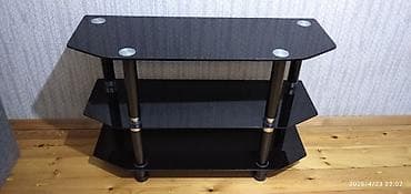 İşlənmiş, Düz TV altlığı, Polkalı, Şüşəli