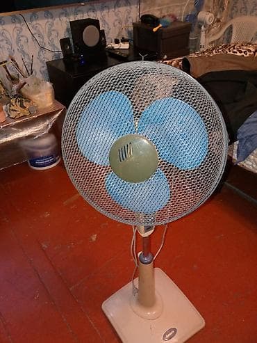 quicks ventilyator: Ventilyator Aurora, Döşəməüstü, Pərli — 2