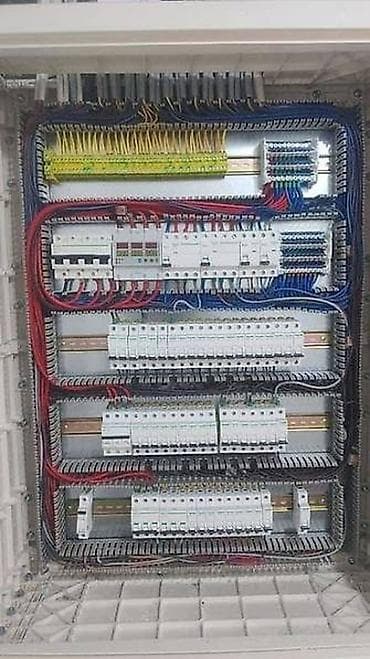 туры в горы: Peşəkar elektrik montajı və paylayıcı şkafların yığılması xidməti — 2
