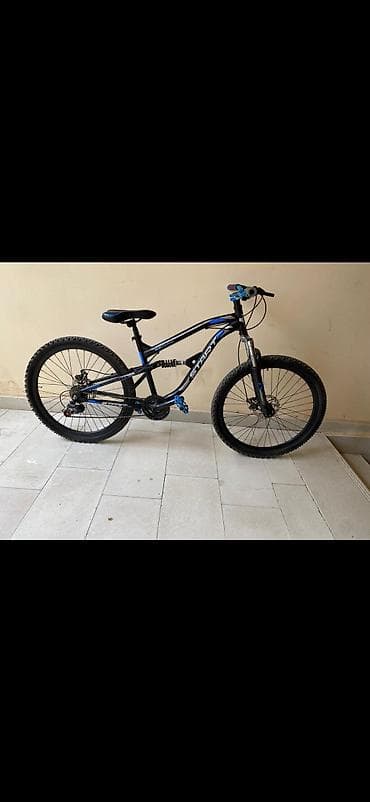 Tecılı satılır velosiped ela vəziyyətdədir cox az istifadə olunub 26