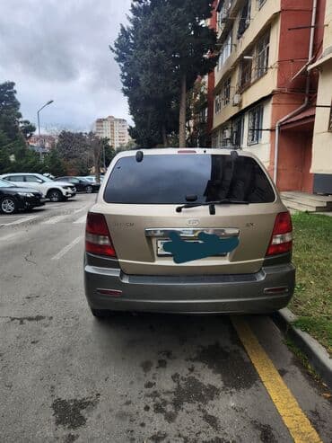 kia ced: Kia Sorento: 2.5 l | 2004 il Ofrouder/SUV — 2
