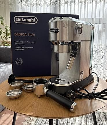 kofe apparat: Qəhvə maşını Delonghi, Yarımavtomat, Yeni — 3