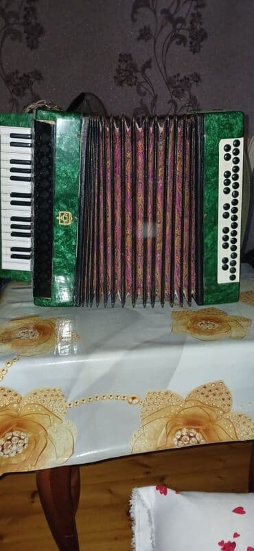 держатель для нот: Акустический Аккордеон, Б/у, Самовывоз, Бесплатная доставка — 1