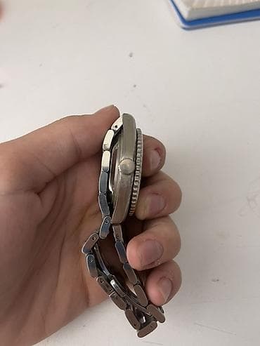 sensor saatlar: Omega Seamaster Professional “007” Co‑Axial Chronometer dalğıc saatı — 4
