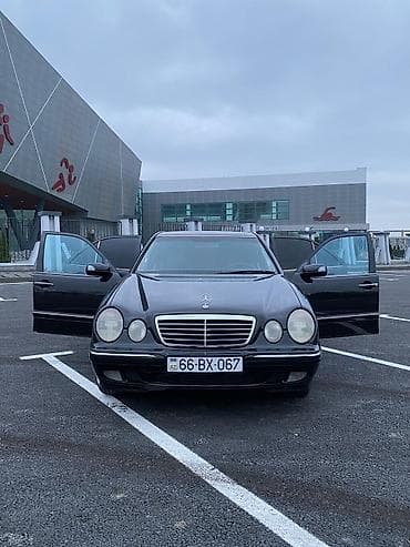 prado farası: Mercedes-Benz E-Class: 2.7 l | 2000 il Sedan — 1