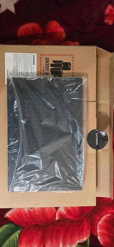 intel core i3: Yeni Lenovo 15.6 ", Intel Core i5, 256 GB — 7