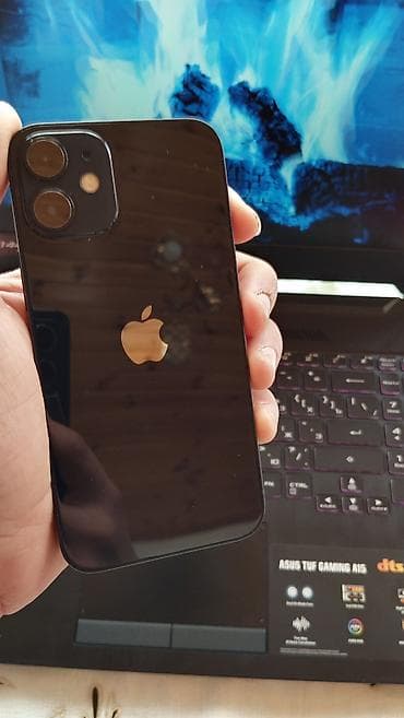 note 11 ekran: IPhone 12, Qara, Face ID — 4