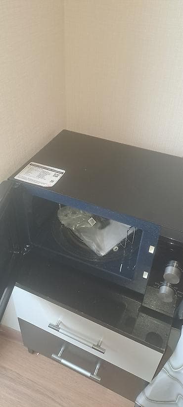 Mikrodalğalı soba Samsung, Ayrıca dayanan, Mikrodalğalar ilə, rəng - Qara