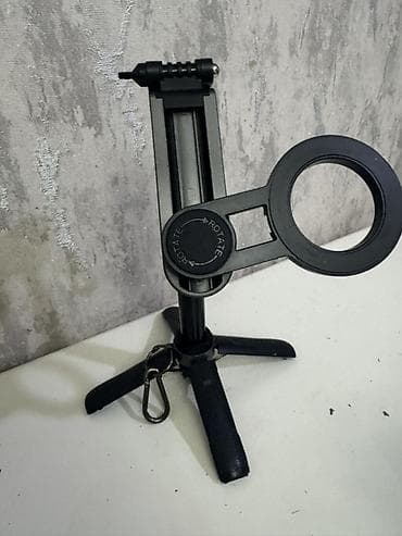 REMAX Mini Pocket Magnetic Selfie Stick + Tripod - Material