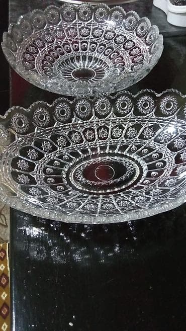 Meyve vazlari Kəsimli şüşədən hazırlanmış 2 ədəd dekorativ qab dəsti