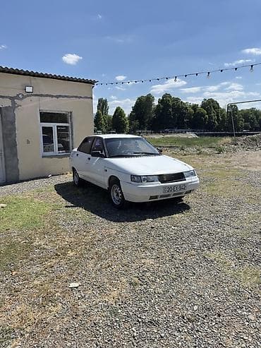 bmw e60 m: VAZ (LADA) 2110: 1.6 l | 2000 il 1253000 km Sedan — 5