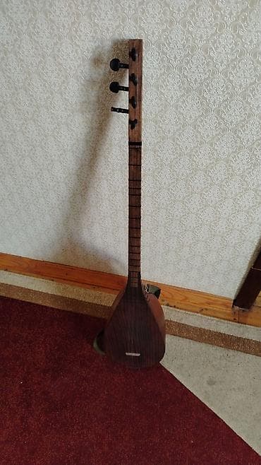 özcan deniz konsert: Məhsul: Saz (çantası ilə) Təsvir: - Ənənəvi Azərbaycan sazı, tam ağac — 2
