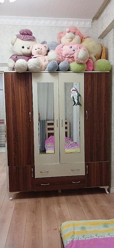 balaca skaf: Dolab satılır. 150 AZN problemsizdi ölçü 160*47*2 ünvan Masazır — 3