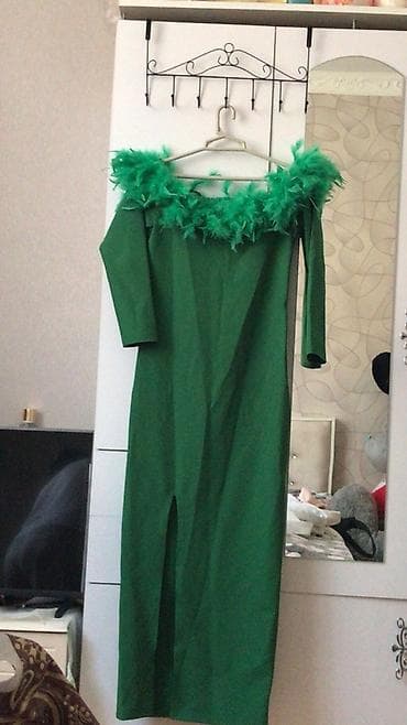 cicekli don: Yaşıl rəngdə şık ziyafət donu - Ölçü: S–M (şəkildə qeyd edilib) - — 2