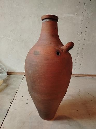 Gilin küp – ənənəvi saxsı qab - Material: təbii gil, əl işidir -