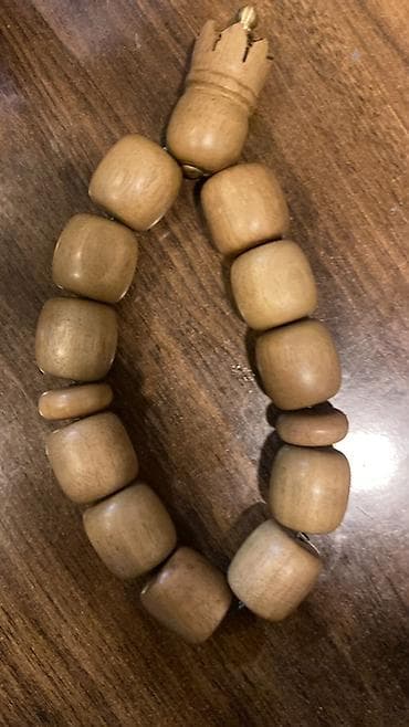 Əl işi hədiyyəlik təsbehlər
- Material: təbii ağac