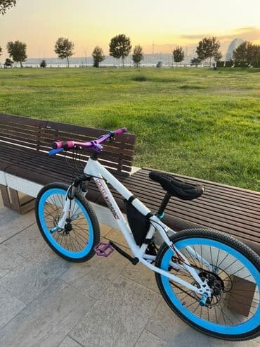 trinx x1 pro 2020: İşlənmiş Dağ velosipedi Trek, 24", sürətlərin sayı: 7, Ünvandan götürmə — 2