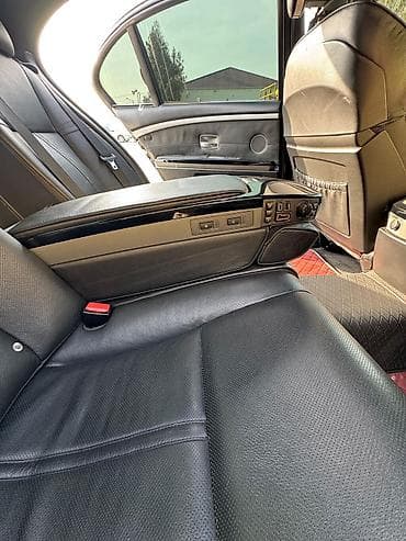 ucuz jeep: BMW 7 series: 4.8 l | 2006 il Sedan — 9