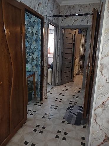 ev 4 otaqlı almaq: 2 otaqlı mənzil – zövqlü dizayn və rahat planlama - Geniş qonaq — 10