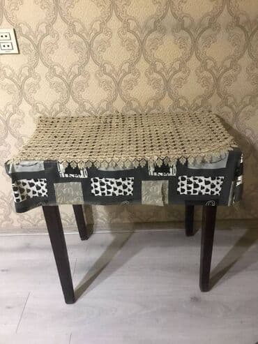 стеклянный стол: Jurnal masası — 1