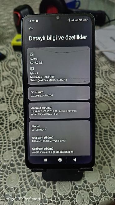 redimi 9 a: Redmin 13c Kredit deyil Telefon usdada olmayib yalniz ust susesinde — 2