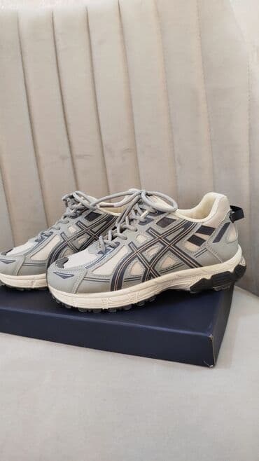 nike qaçış üçün qadın krossovkaları: Ölçü: 36, rəng - Boz, Yeni — 2