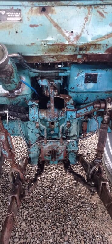 traktor: Satılır👍82 traktor zavodu ili 1990 — 10