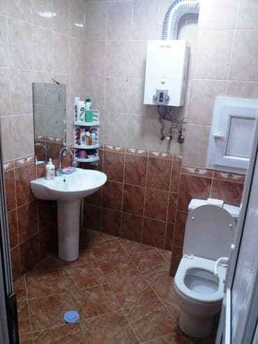 yeni günəşlidə 3 otaqlı ucuz bina evləri: Bakı, Yeni Günəşli Massiv D, 1 otaqlı, Köhnə tikili, 40 kv. m — 9