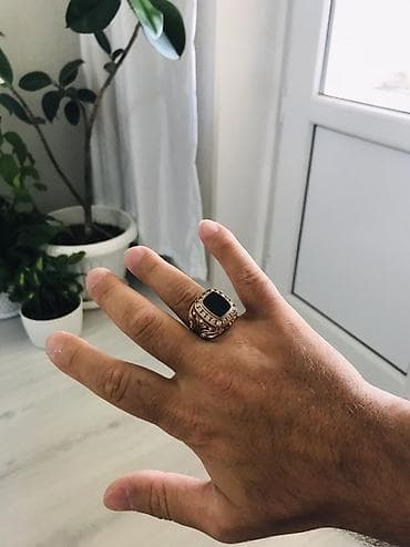 14 por: Üzük — 4