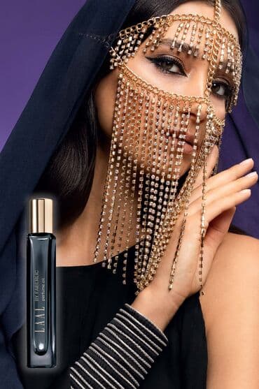 Yeni qanunlar yaradan dəb ikonası. Gələcəyə baxır, amma köklərini