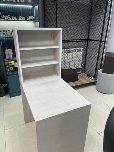 salon dolab: Dırnaq masası — 2