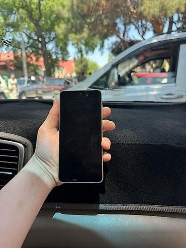 televizor 32 inca: Samsung Galaxy S21 FE, rəng - Yaşıl, İki sim kartlı, Barmaq izi, Face ID — 4