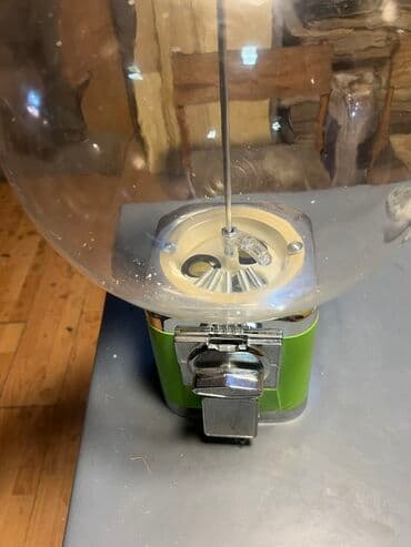 biznes ucun avadanliq per page 40: Saqqız aparatı 
Saqqız
Sakqız — 3