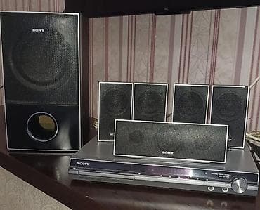 proyektir: Sony ev kinoteatrı – DVD receiver və 5.1 akustik sistem Komplekt: - — 1