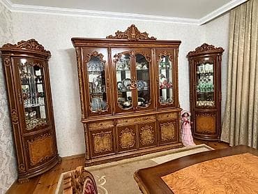 metbex stol stullari: Klassik qonaq otağı üçün vitrinli mebel dəsti Tərkibi: - 1 ədəd böyük — 5