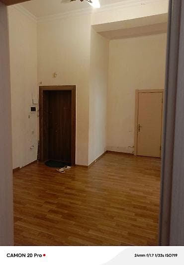 kiraye ev: 1 giriş zalı, 1 yataq, 1 qonaq otağı, 1 mətbəx, 2 eyvan. hamam+tualet — 1