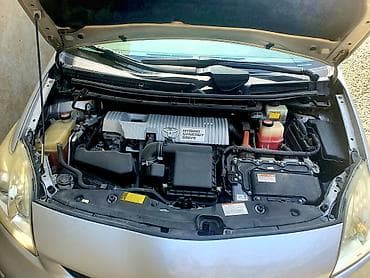 ford satış: Toyota Prius: 1.8 l | 2014 il Sedan — 6