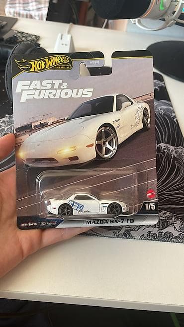oyuncaq silahlar satisi: Hotwheels premium fast and furious — 1