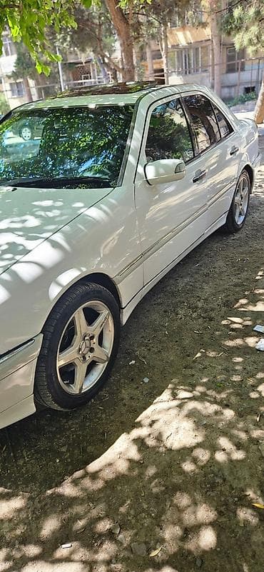 qizdirci: Mercedes-Benz 230: 2.3 l | 1999 il Sedan — 6