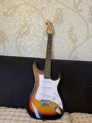 gitara tornado: Washburn Sonamaster elektrik gitara - Korpus: Strat tipli forma — 1