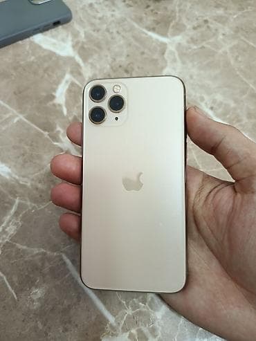 ipad pro 9 7: IPhone 11 Pro, Qızılı, Face ID — 3