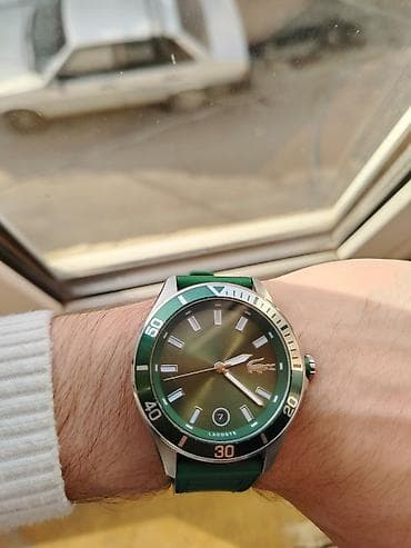 qol sahatlar: TƏCİLİ SATİLİR!!! Original mağazadan alınıb 350 azne. 100 manata — 2